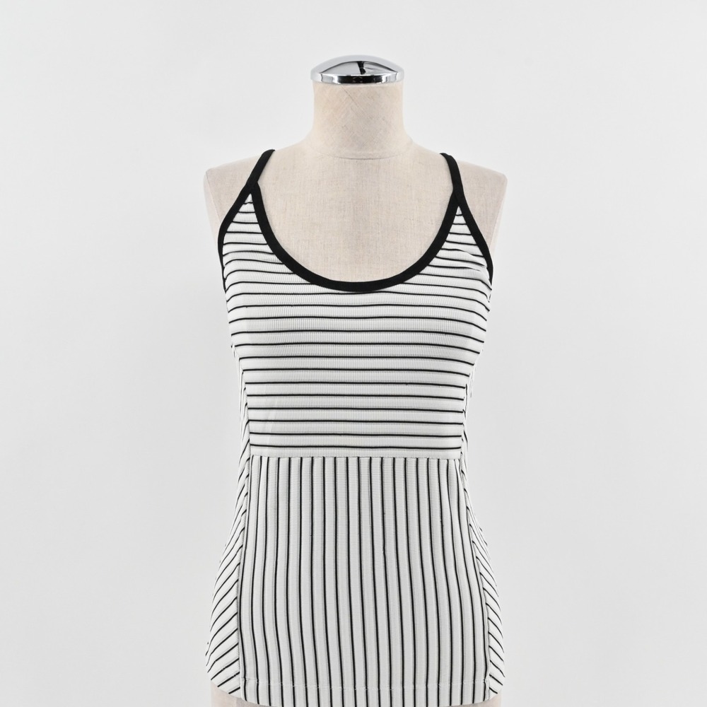 DEREK LAM 10C Womens Madison Ave Tank Top‎ Size S ATHLETA White Black Stripe Gym